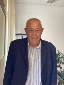 https://www.raicom.rai.it/2024/11/05/i-segreti-del-potere-luigi-tivelli-presenta-il-libro-al-circolo-canottieri-lazio-06-11/